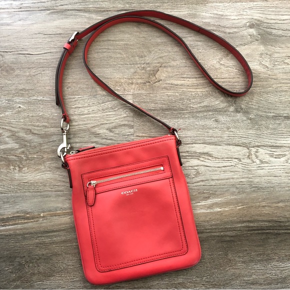 Coach Handbags - Coach Crossbody flat bag